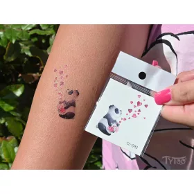 Panda Aufklebe-Tattoo